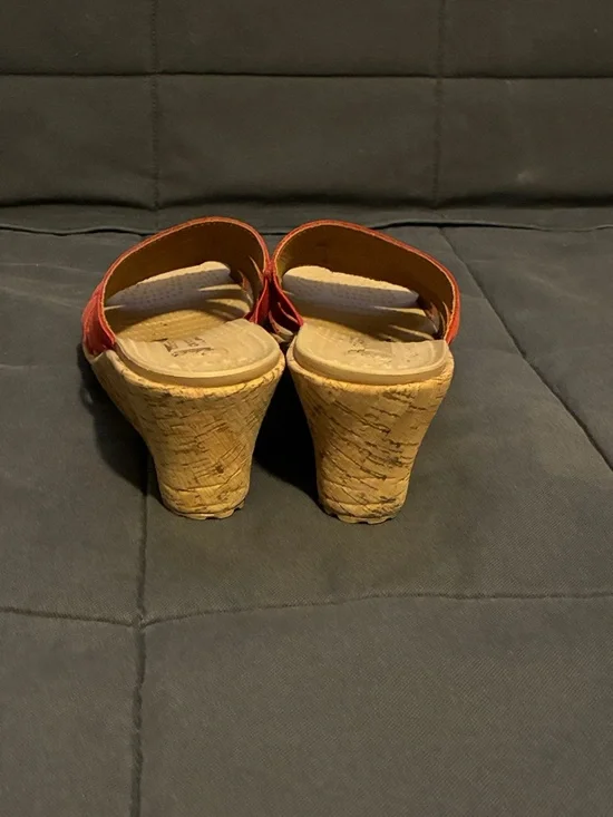 CROCS Red Multi-Strap Slip-On Wedge Sandals - Picture 2 of 4